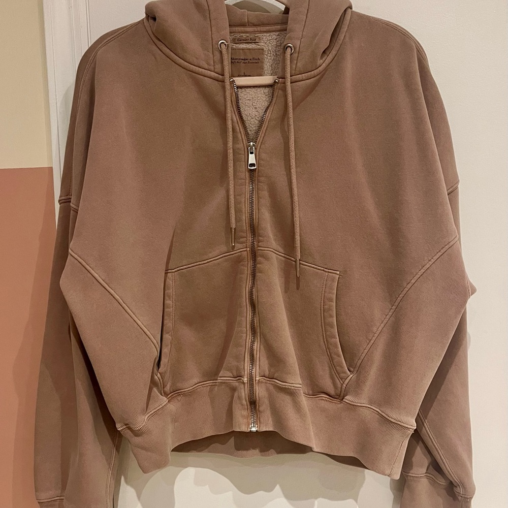 Abercrombie & Fitch Women’s Tan Zip-Up Hoodie